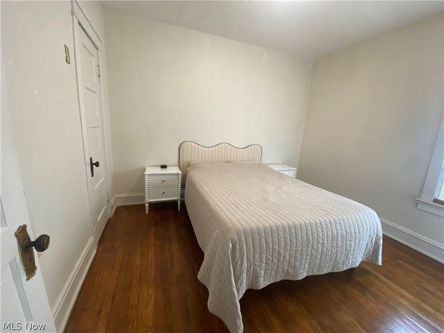 1575 Orchard Grove Avenue, Lakewood, OH 44107
