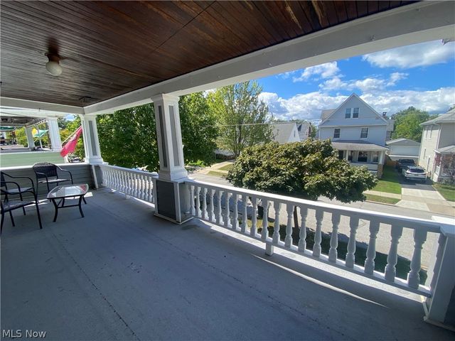 1575 Orchard Grove Avenue, Lakewood, OH 44107