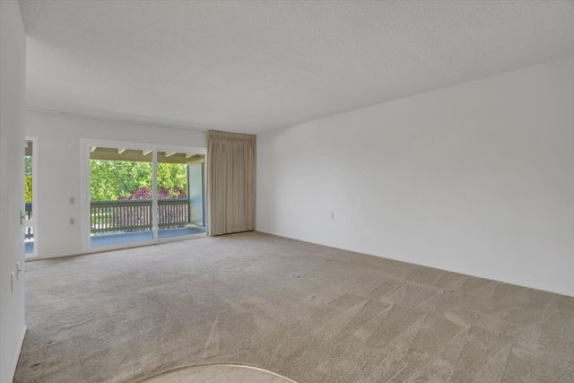 1388 Rockledge Lane 5, Walnut Creek, CA 94595