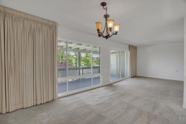 1388 Rockledge Lane 5, Walnut Creek, CA 94595