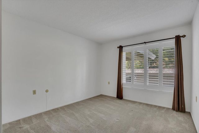 1388 Rockledge Lane 5, Walnut Creek, CA 94595