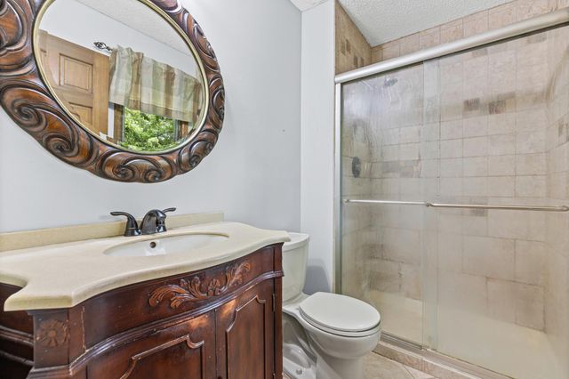 14136 Frontier Lane, Burnsville, MN 55337