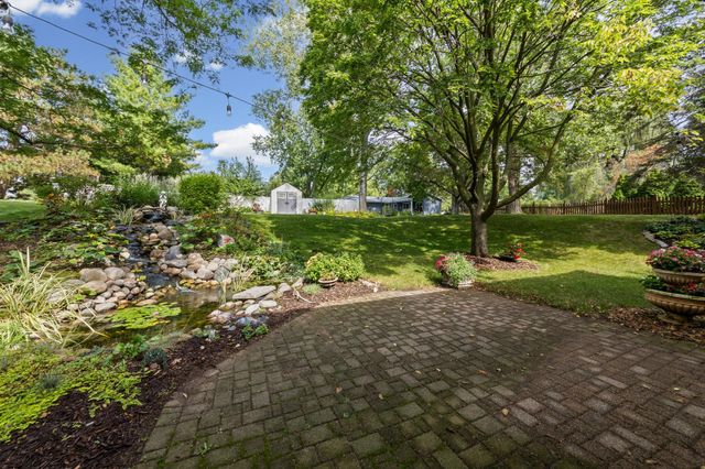 14136 Frontier Lane, Burnsville, MN 55337