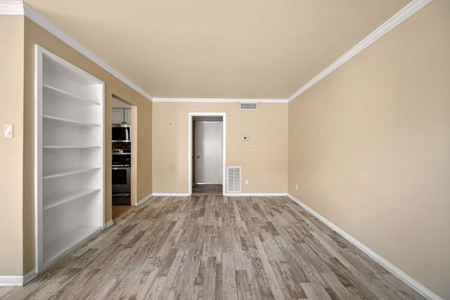 421 Emerson Street 5, Houston, TX 77006