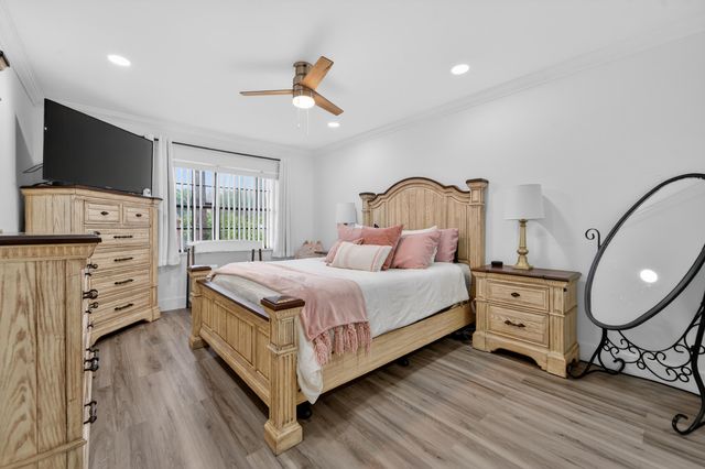 1672 Cypress Pointe Drive 1a, Coral Springs, FL 33071