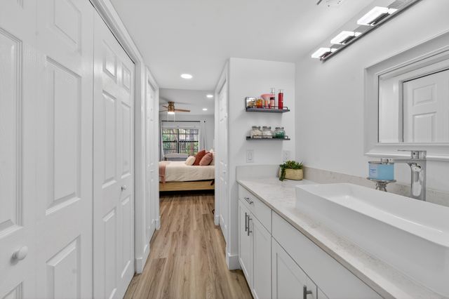 1672 Cypress Pointe Drive 1a, Coral Springs, FL 33071