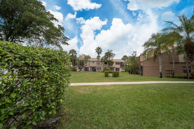 1672 Cypress Pointe Drive 1a, Coral Springs, FL 33071