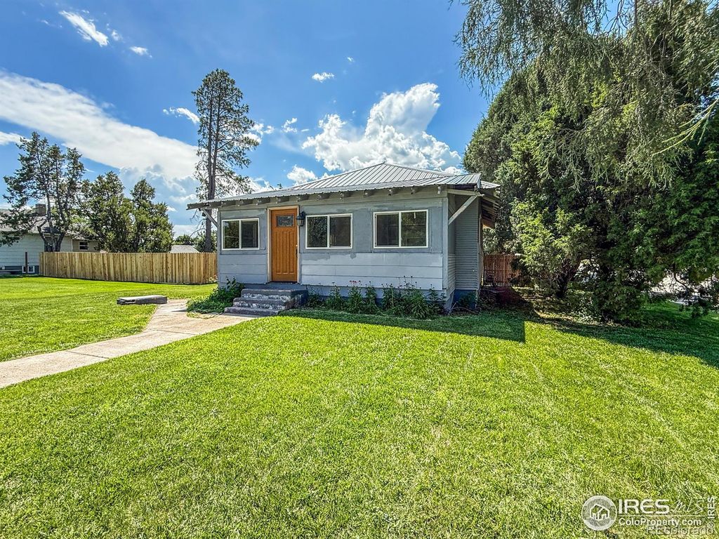 605 S Utah Avenue, Haxtun, CO 80731