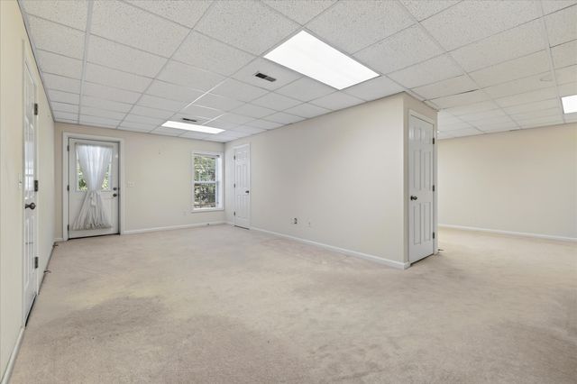1422 Grassland Dr, Ashland City, TN 37015