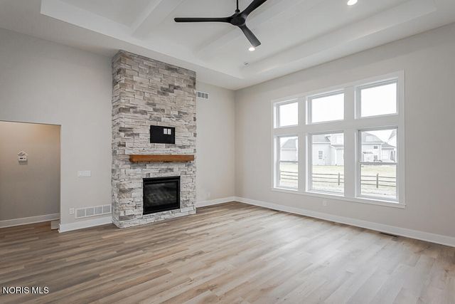 6250 Pimlico Road, Whitehouse, OH 43571