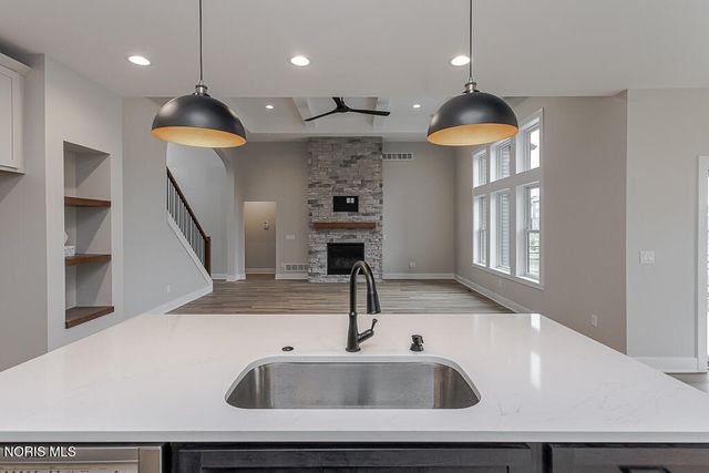 6250 Pimlico Road, Whitehouse, OH 43571