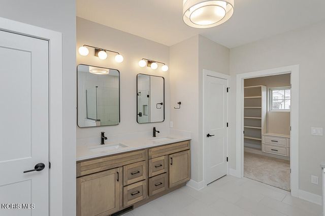 6250 Pimlico Road, Whitehouse, OH 43571