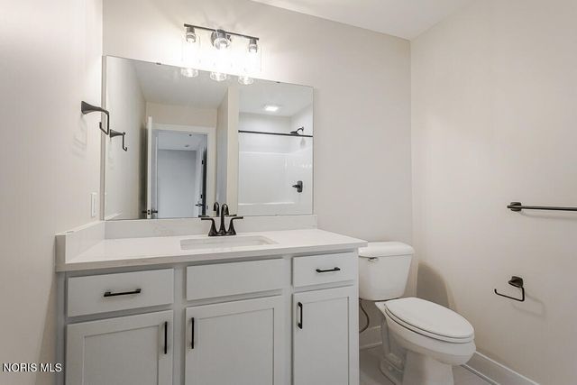 6250 Pimlico Road, Whitehouse, OH 43571