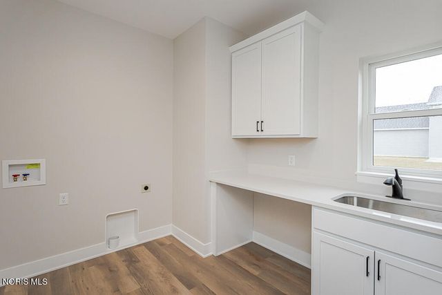 6250 Pimlico Road, Whitehouse, OH 43571