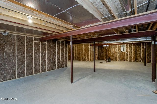 6250 Pimlico Road, Whitehouse, OH 43571