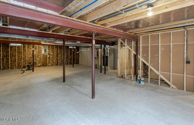 6250 Pimlico Road, Whitehouse, OH 43571