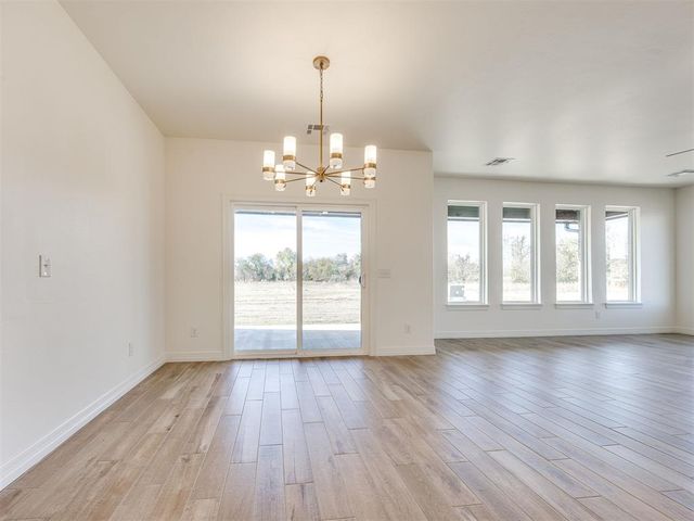 9432 NW 75th Street, Yukon, OK 73099