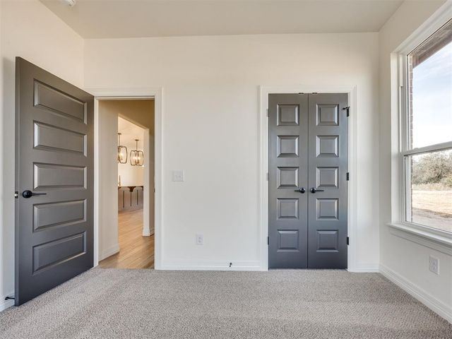 9432 NW 75th Street, Yukon, OK 73099