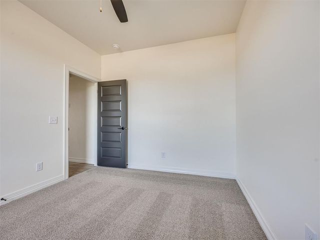 9432 NW 75th Street, Yukon, OK 73099