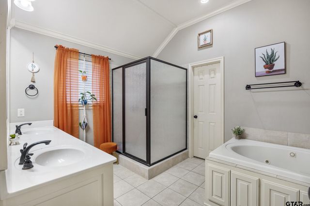 1625 Skidmore Ln, Tyler, TX 75703
