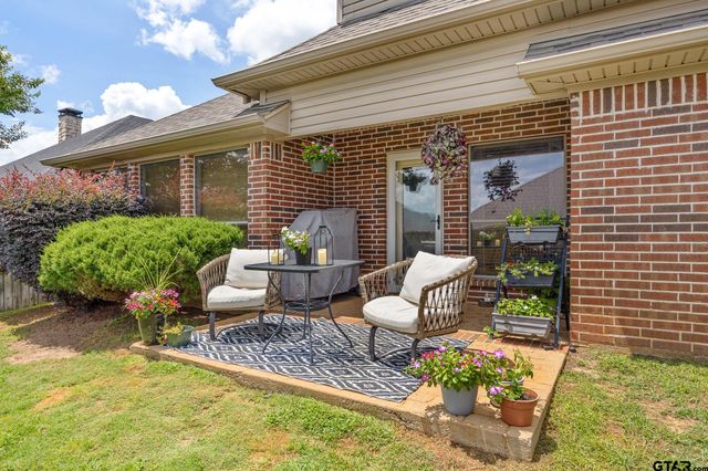1625 Skidmore Ln, Tyler, TX 75703