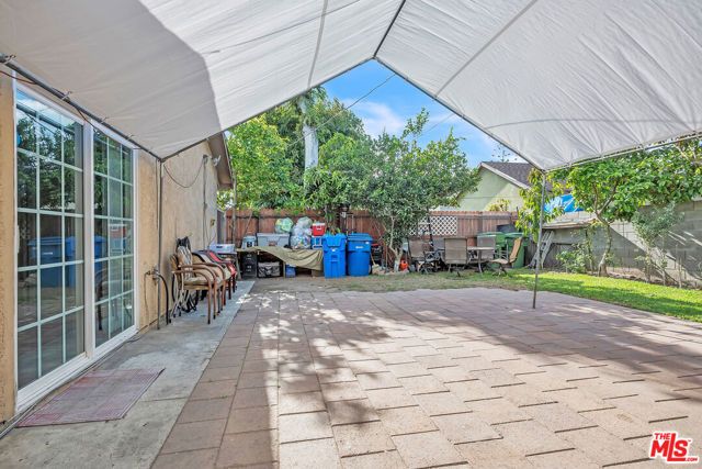 229 E 75th Street, Los Angeles, CA 90003