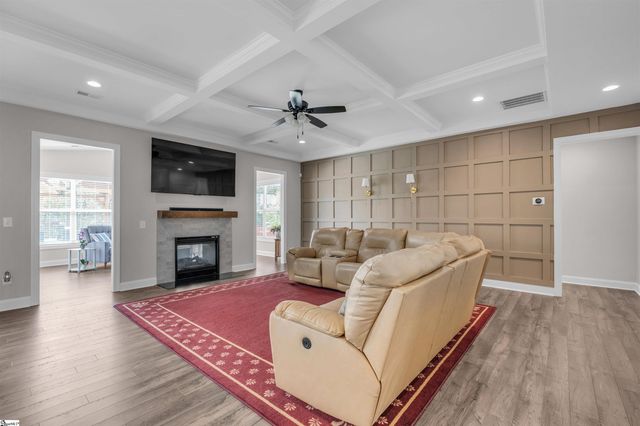 304 Carriage Hill Drive, Easley, SC 29642