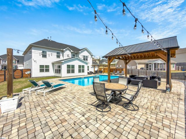 304 Carriage Hill Drive, Easley, SC 29642