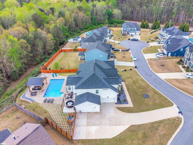 304 Carriage Hill Drive, Easley, SC 29642