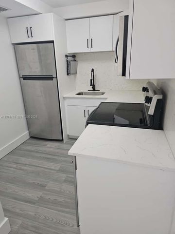 8101 Crespi Blvd 503, Miami Beach, FL 33141