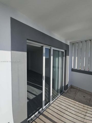 8101 Crespi Blvd 503, Miami Beach, FL 33141