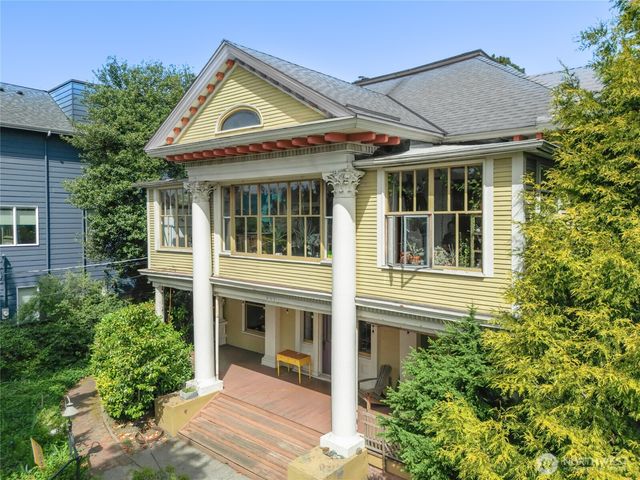 802 16th Avenue, Seattle, WA 98122