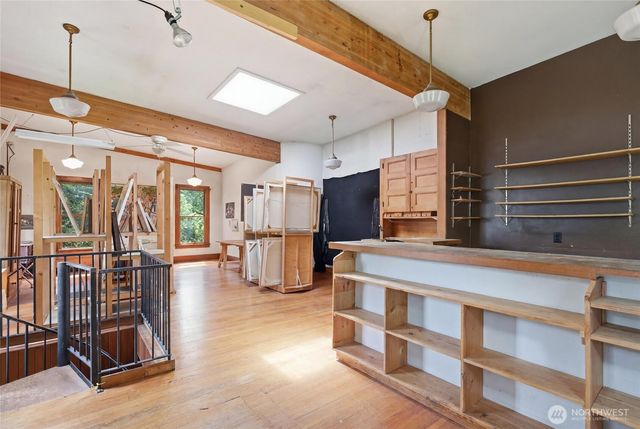 802 16th Avenue, Seattle, WA 98122