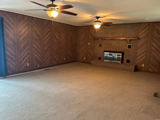 1213 Eastview Drive, Jacksonville, AR 72076