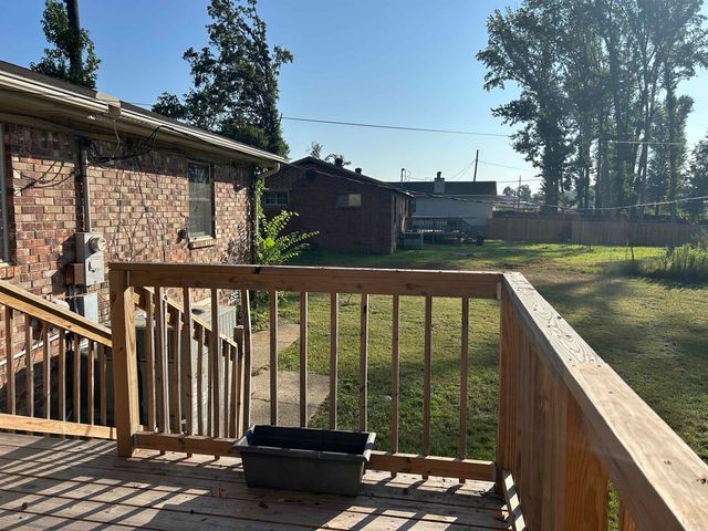 1213 Eastview Drive, Jacksonville, AR 72076