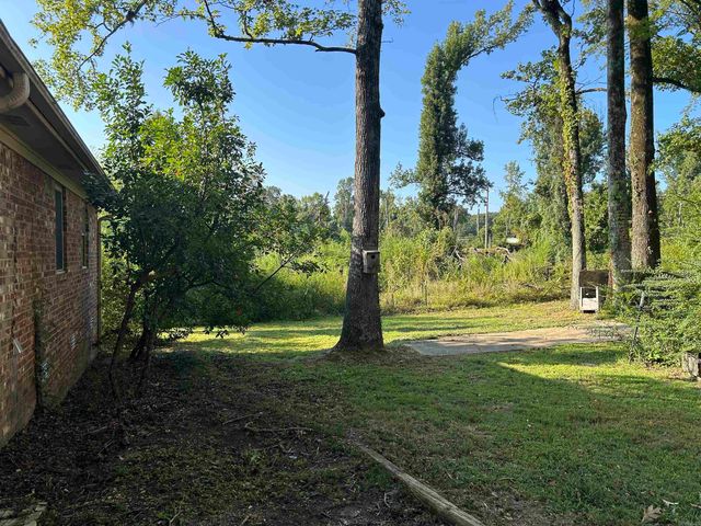 1213 Eastview Drive, Jacksonville, AR 72076