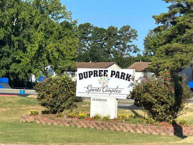 1213 Eastview Drive, Jacksonville, AR 72076