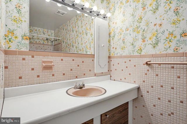 4411 LUCERNE RD, Temple Hills, MD 20748