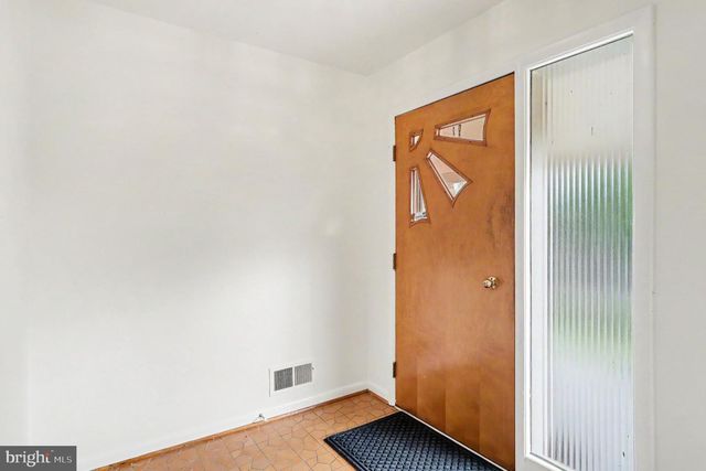 4411 LUCERNE RD, Temple Hills, MD 20748
