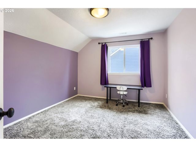 2552 Ne NOVA Ave, Hillsboro, OR 97124