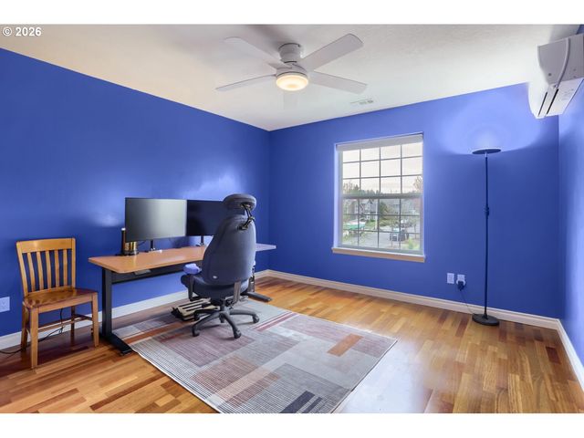 2552 Ne NOVA Ave, Hillsboro, OR 97124