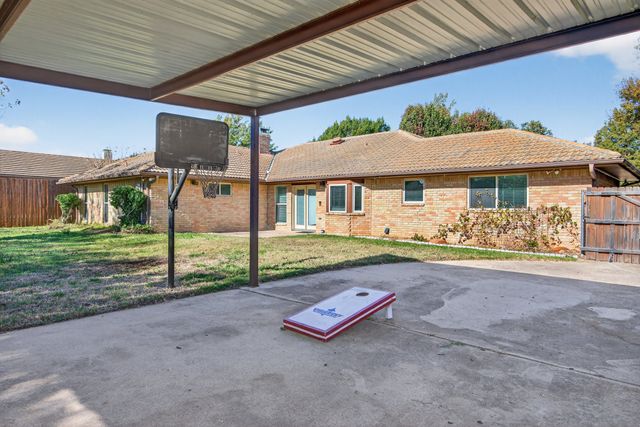 1128 Sunset Drive, Trophy Club, TX 76262