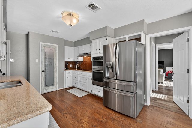 1128 Sunset Drive, Trophy Club, TX 76262