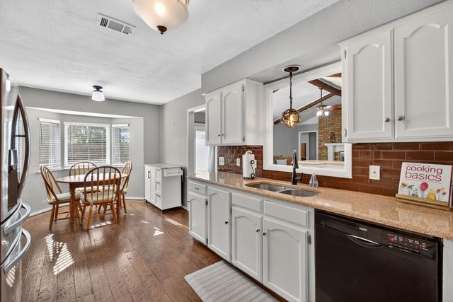 1128 Sunset Drive, Trophy Club, TX 76262