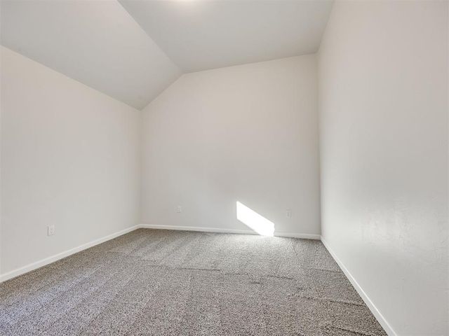 2915 Summit Hollow Circle, Norman, OK 73071