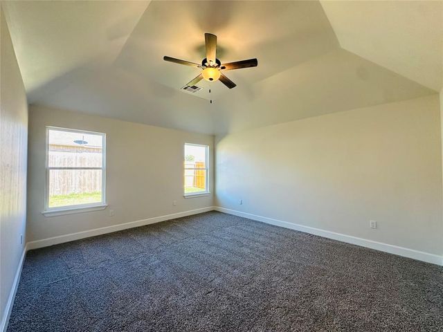 2915 Summit Hollow Circle, Norman, OK 73071