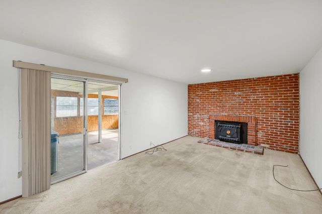 10366 Theresa Ct, Rancho Cordova, CA 95670