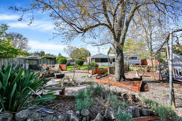 10366 Theresa Ct, Rancho Cordova, CA 95670