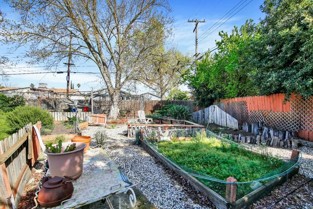 10366 Theresa Ct, Rancho Cordova, CA 95670