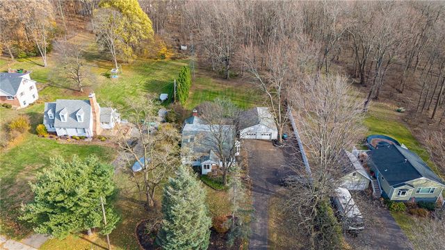 528 Moseley Road, Perinton, NY 14450